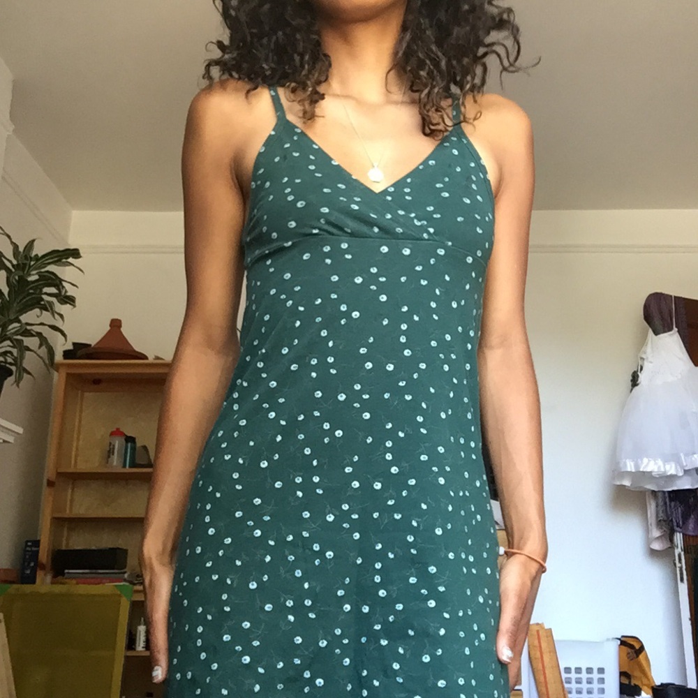 Brandy Melville Amara Dress - dark green